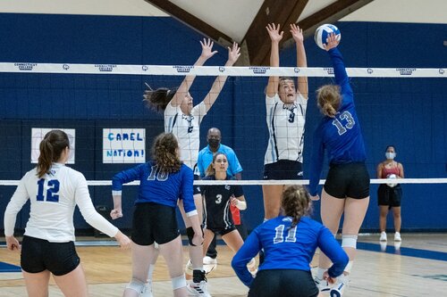 Women's Volleyball vs. Colby
Fall Weekend 2021
Oct. 2, 2021
