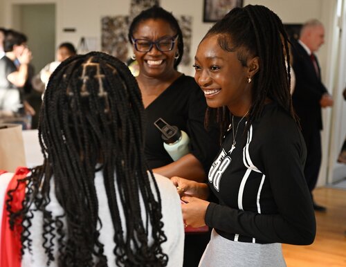 Fall Weekend Friday, October 6, 2023.  (Connecticut College Photo by Sean D. Elliot)