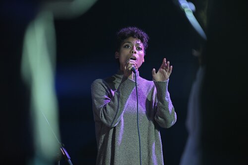 A cappella showcase Fall Weekend Friday, October 6, 2023 on Tempel Green. All seven campus a cappella groups performed. (Connecticut College Photo by Sean D. Elliot)