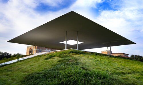 Architecture
Asher Ridzinski
St. Mark's School of Texas
Dallas, TX
Scott Hunt