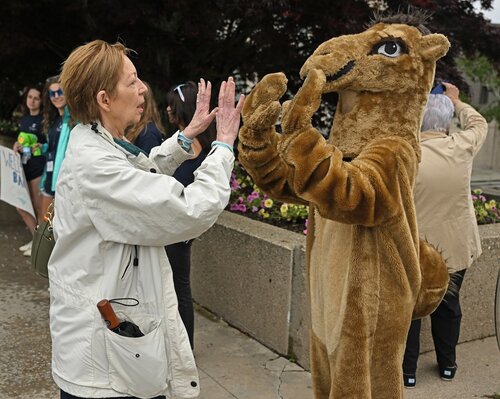 Reunion 2025 Mix, Mingle, Mimosa Saturday, May 31, 2025 at Cummings Patio. (Connecticut College photos by Sean D. Elliot)