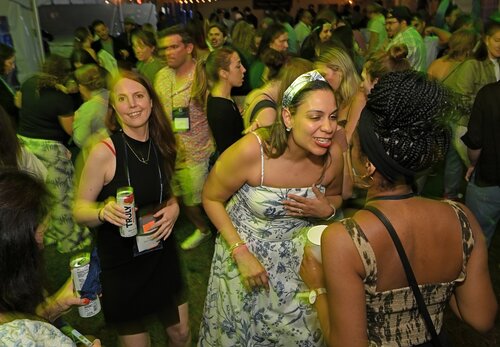 Reunion 2025 Late Night Dance Party with James “DJ E@ZY” Jackson ’11 Friday, May 30, 2025 in the Oak Tent. (Connecticut College photos by Sean D. Elliot)