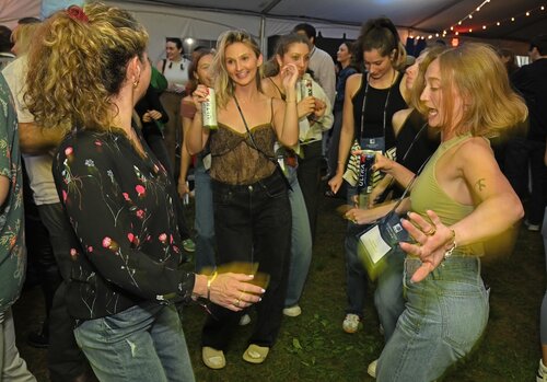 Reunion 2025 Late Night Dance Party with James “DJ E@ZY” Jackson ’11 Friday, May 30, 2025 in the Oak Tent. (Connecticut College photos by Sean D. Elliot)