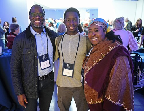 Reunion 2025 Mix, Mingle, Mimosa Saturday, May 31, 2025 at Cummings Patio. (Connecticut College photos by Sean D. Elliot)