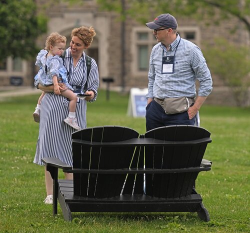Reunion 2025 New England Lobster Bake Friday, May 30, 2025 in the main tent on Tempel Green. (Connecticut College photos by Sean D. Elliot)