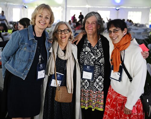 Reunion 2025 New England Lobster Bake Friday, May 30, 2025 in the main tent on Tempel Green. (Connecticut College photos by Sean D. Elliot)