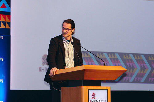 HIVR4P, the 5th HIV Research for Prevention Conference. Lima, Peru. 9 October, 2024

PL03 
Back to the future
speakers

©️ Nicole Bergman / IAS