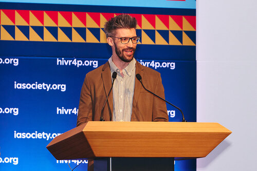 HIVR4P, the 5th HIV Research for Prevention Conference. Lima, Peru. 9 October, 2024

PL03 
Back to the future
Award recipient Gaston Devisich (Fundación Huésped).

©️ Nicole Bergman / IAS