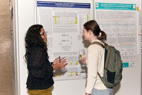 HIVR4P, the 5th HIV Research for Prevention Conference. Lima, Peru. 8 October, 2024

78
Poster exhibition

©️ Nicole Bergman / IAS