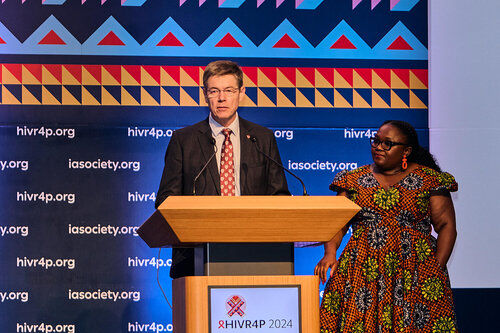 HIVR4P, the 5th HIV Research for Prevention Conference. Lima, Peru. 8 October, 2024

PL02
New tools: New challenges
Prize presenters Dave Clark and Kanye Ndaki ( The Aurum Institute )

©️ Nicole Bergman / IAS