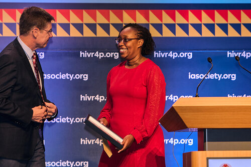 HIVR4P, the 5th HIV Research for Prevention Conference. Lima, Peru. 8 October, 2024

PL02
New tools: New challenges
Prize presenters Dave Clark (the Aurum Institute) and the recipient Elizabeth Irungu (Jhipiego)

©️ Nicole Bergman / IAS
