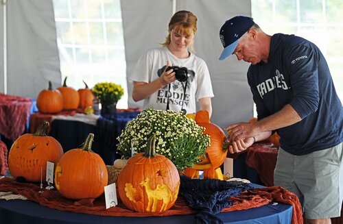 First day of Fall Weekend with pumpkin carving and opening reception Friday, September 26, 2025. (Connecticut College photos by Sean D. Elliot)
