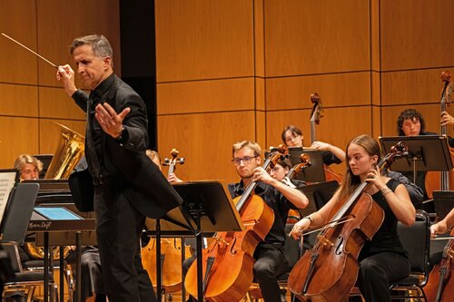 Fall Weekend Prism Concert Friday, September 26, 2025 on Tempel Green. (Connecticut College photos by Edward Harrison)