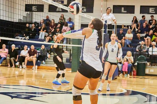 Varsity Volleyball Fall 2025