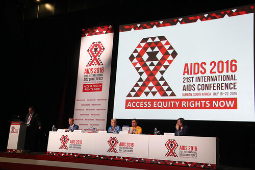 21st International AIDS Conference (AIDS 2016), Durban, South Africa.
Opportunities for and Challenges to Sustainable Financing of the AIDS Response
Symposia Session
Wednesday 20 July : Venue -Session Room 11
The Panel : Mark Dybul, Jimmy Kolker, Christine Stegling, Volodymyr Zhovtyak and Philippe Douste-Blazy
Photo©International AIDS Society/Abhi Indrarajan
