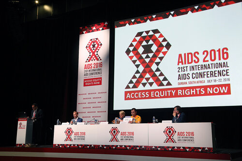 21st International AIDS Conference (AIDS 2016), Durban, South Africa.
Opportunities for and Challenges to Sustainable Financing of the AIDS Response
Symposia Session
Wednesday 20 July : Venue -Session Room 11
The Panel : Mark Dybul, Jimmy Kolker, Christine Stegling, Volodymyr Zhovtyak and Philippe Douste-Blazy
Photo©International AIDS Society/Abhi Indrarajan