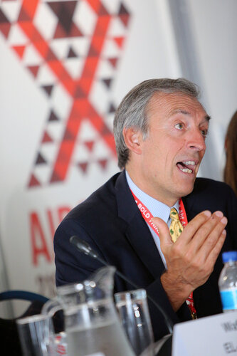21st International AIDS Conference (AIDS 2016), Durban, South Africa.
Wednesday 20 July : Venue DURBAN ICC - Press Conference Room 2 (In Media Centre)
Official Press Conference : Scaling up HIV Treatment in the Developing World
Francois Dabis
Photo©International AIDS Society/Abhi Indrarajan