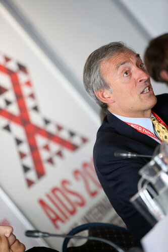 21st International AIDS Conference (AIDS 2016), Durban, South Africa.
Wednesday 20 July : Venue DURBAN ICC - Press Conference Room 2 (In Media Centre)
Official Press Conference : Scaling up HIV Treatment in the Developing World
Francois Dabis
Photo©International AIDS Society/Abhi Indrarajan