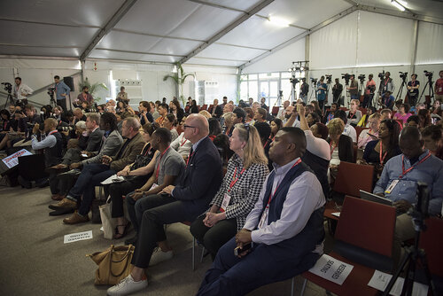 21st International AIDS Conference (AIDS 2016), Durban, South Africa.
Photo shows the PEPFAR and Elton John AIDS Foundation Press Conference.
Photo©International AIDS Society/Steve Forrest/Workers' Photos