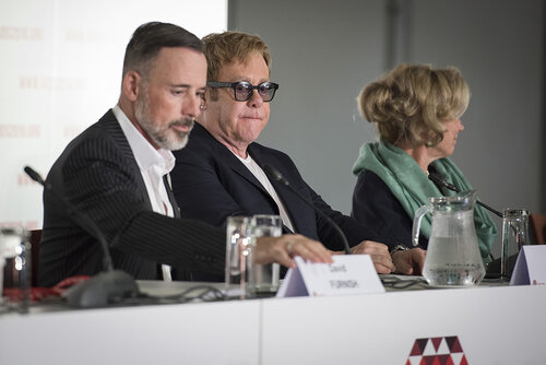 21st International AIDS Conference (AIDS 2016), Durban, South Africa.
Photo shows the PEPFAR and Elton John AIDS Foundation Press Conference. Left to Right: David Furnish, Chairman, Elton John AIDS Foundation; Sir Elton John, Founder, Elton John AIDS Foundation; Ambassador Deborah Birx, United States Global AIDS Coordinator.
Photo©International AIDS Society/Steve Forrest/Workers' Photos