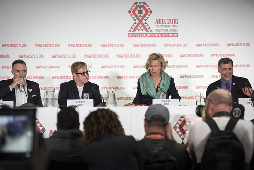 21st International AIDS Conference (AIDS 2016), Durban, South Africa.
Photo shows the PEPFAR and Elton John AIDS Foundation Press Conference. Left to Right: David Furnish, Chairman, Elton John AIDS Foundation; Sir Elton John, Founder, Elton John AIDS Foundation; Ambassador Deborah Birx, United States Global AIDS Coordinator; Chris Beyrer, President International AIDS Society.
Photo©International AIDS Society/Steve Forrest/Workers' Photos