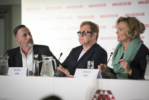 21st International AIDS Conference (AIDS 2016), Durban, South Africa.
Photo shows the PEPFAR and Elton John AIDS Foundation Press Conference. Left to Right: David Furnish, Chairman, Elton John AIDS Foundation; Sir Elton John, Founder, Elton John AIDS Foundation; Ambassador Deborah Birx, United States Global AIDS Coordinator.
Photo©International AIDS Society/Steve Forrest/Workers' Photos