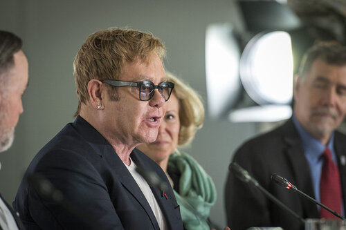 21st International AIDS Conference (AIDS 2016), Durban, South Africa.
Photo shows the PEPFAR and Elton John AIDS Foundation Press Conference. Left to Right: Sir Elton John, Founder, Elton John AIDS Foundation; Ambassador Deborah Birx, United States Global AIDS Coordinator; Chris Beyrer, President International AIDS Society.
Photo©International AIDS Society/Steve Forrest/Workers' Photos