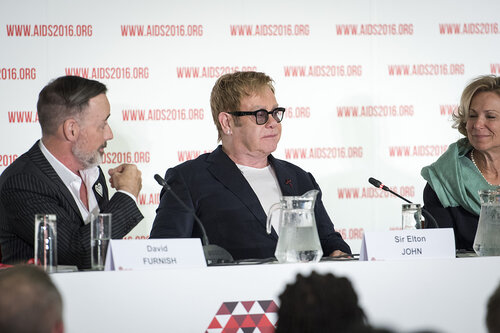 21st International AIDS Conference (AIDS 2016), Durban, South Africa.
Photo shows the PEPFAR and Elton John AIDS Foundation Press Conference. Left to Right: David Furnish, Chairman, Elton John AIDS Foundation; Sir Elton John, Founder, Elton John AIDS Foundation; Ambassador Deborah Birx, United States Global AIDS Coordinator.
Photo©International AIDS Society/Steve Forrest/Workers' Photos