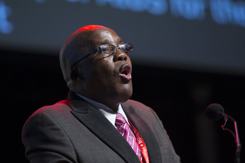 21st International AIDS Conference (AIDS 2016), Durban, South Africa.
What is our goal? (WEPL01)
Health Minister Aaron Motsoaledi introducing a speaker, 20 July, 2016.
Photo©International AIDS Society/Rogan Ward