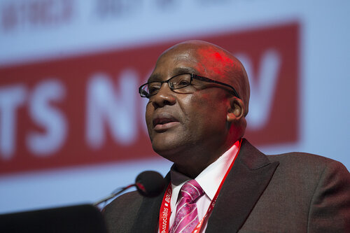 21st International AIDS Conference (AIDS 2016), Durban, South Africa.
What is our goal? (WEPL01)
Health Minister Aaron Motsoaledi introducing a speaker, 20 July, 2016.
Photo©International AIDS Society/Rogan Ward