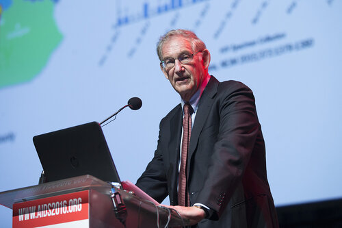 21st International AIDS Conference (AIDS 2016), Durban, South Africa.
What is our goal? (WEPL04)
Toward an HIV Vaccine 
Larry Corey, Fred Hutchinson Cancer Research Center and Washington University, United States, 20 July, 2016.
Photo©International AIDS Society/Rogan Ward