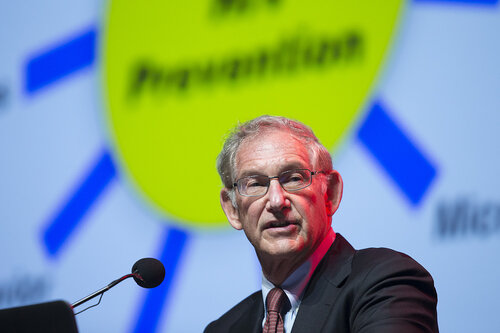 21st International AIDS Conference (AIDS 2016), Durban, South Africa.
What is our goal? (WEPL04)
Toward an HIV Vaccine 
Larry Corey, Fred Hutchinson Cancer Research Center and Washington University, United States, 20 July, 2016.
Photo©International AIDS Society/Rogan Ward