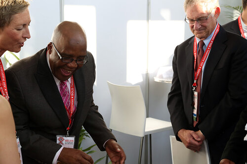 21st International AIDS Conference (AIDS 2016), Durban, South Africa.
Wednesday July 2016, VENUE : Durban ICC (Green Room)
Wednesday Plenary
Backstage Pictures before going onto stage
Photo©International AIDS Society/Abhi Indrarajan