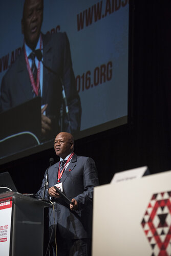 21st International AIDS Conference (AIDS 2016), Durban, South Africa.
Photo shows the 'Courage in Leadership: World Leaders with the Political Will to Remove Punitive Laws session.
Jeffrey Radebe, Minister in the Presidency for Planning, Performance, Monitoring, Evaluation and Administration, South Africa speaking.
Photo©International AIDS Society/Steve Forrest/Workers' Photos