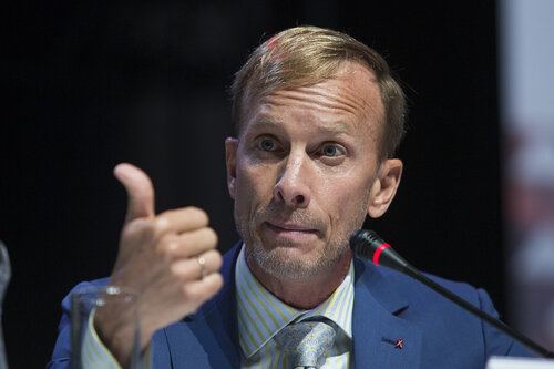 21st International AIDS Conference (AIDS 2016), Durban, South Africa.
Turning the Tide for Adolescent Girls and Young Women: How Realizing Gender Equality and Securing Women’s Human Rights are Essential for Reaching the End of AIDS (TUSY0603)
Mark Dybul, The Global Fund to Fight AIDS, Tuberculosis and Malaria, Switzerland speaks, 19 July, 2016.
Photo©International AIDS Society/Rogan Ward