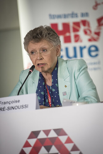 21st International AIDS Conference (AIDS 2016), Durban, South Africa.
Photo shows the official HIV Cure Research Press Conference. Françoise Barré-Sinoussi, Research Director of Exceptional Grade, French National Institute of Health and Medical Research, and Professor, Institut Pasteur speaking.
Photo©International AIDS Society/Steve Forrest/Workers' Photos