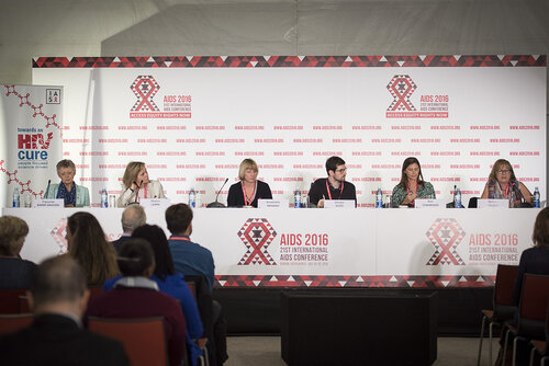 21st International AIDS Conference (AIDS 2016), Durban, South Africa.
Photo shows the official HIV Cure Research Press Conference.
Photo©International AIDS Society/Steve Forrest/Workers' Photos