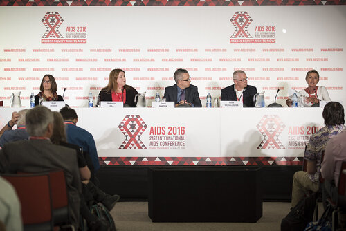 21st International AIDS Conference (AIDS 2016), Durban, South Africa.
Photo shows the 'Expanding the Impact of PrEP' Official Press Conference.
From Left to Right: Sybil Hosek, Clinical Psychologist, Stroger Hospital of Cook County; Katherine Gill, Medical Officer, The Desmond Tutu HIV Centre; Jared Baeten, Vice Chair, Global Health, University of Washington; Scott McCallister, Clinical Research, Gilead Sciences; Linda-Gail Bekker, President-Elect, International AIDS Society, Deputy Director, Desmond Tutu HIV Centre at the Institute of Infectious Disease and Molecular Medicine, and COO, Desmond Tutu HIV Foundation.
Photo©International AIDS Society/Steve Forrest/Workers' Photos