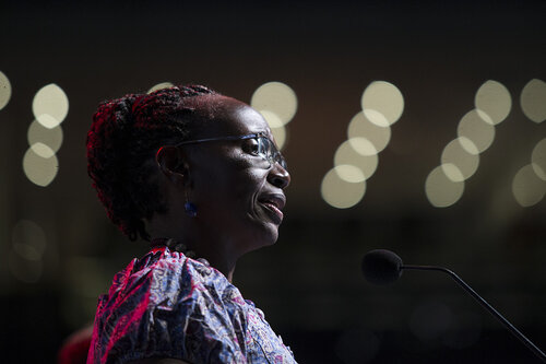 21st International AIDS Conference (AIDS 2016), Durban, South Africa.
Where are we now? (TUPL03).  Elizabeth Bukusi, Kenya Medical Research Institute (KEMRI), Kenya, Maurine Murenga, International Community of Women Living with HIV (ICW), Kenya speaks, 19 July, 2016.
Photo©International AIDS Society/Rogan Ward