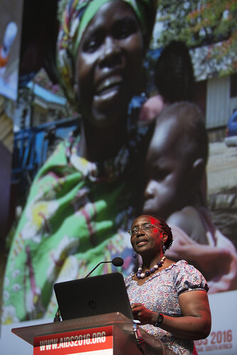 21st International AIDS Conference (AIDS 2016), Durban, South Africa.
Where are we now? (TUPL03).  Elizabeth Bukusi, Kenya Medical Research Institute (KEMRI), Kenya, Maurine Murenga, International Community of Women Living with HIV (ICW), Kenya speaks, 19 July, 2016.
Photo©International AIDS Society/Rogan Ward