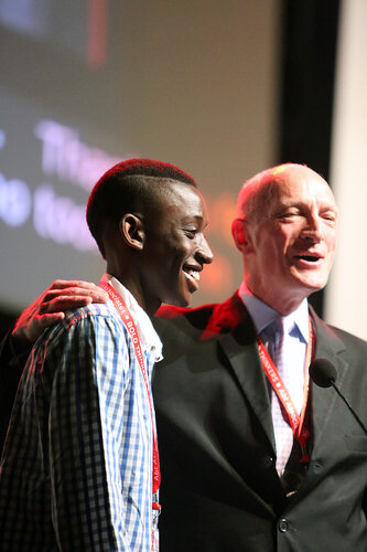 21st International AIDS Conference (AIDS 2016), Durban, South Africa.
Tuesday 19th July 2016, VENUE : Durban ICC Session Hall 1
Tuesday Plenary
Speaker : Jonathan Mann with his Godson Sello Andy Morobi
Photo©International AIDS Society/Abhi Indrarajan