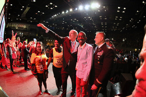 21st International AIDS Conference (AIDS 2016), Durban, South Africa.
Tuesday 19th July 2016, VENUE : Durban ICC Session Hall 1
Tuesday Plenary
Protesters on stage with dignitaries after Jonathan man invited them to come on stage
Photo©International AIDS Society/Abhi Indrarajan