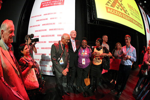 21st International AIDS Conference (AIDS 2016), Durban, South Africa.
Tuesday 19th July 2016, VENUE : Durban ICC Session Hall 1
Tuesday Plenary
Protesters on stage with dignitaries after Jonathan man invited them to come on stage
Photo©International AIDS Society/Abhi Indrarajan