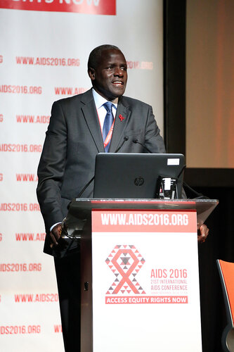 21st International AIDS Conference (AIDS 2016), Durban, South Africa.
THSA06 Moving from Silos to Solidarity
Thursday 21 July : Venue -Session Room 7
Amadou Diagne
Photo©International AIDS Society/Abhi Indrarajan