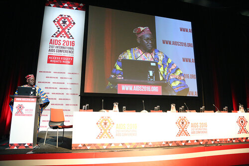 21st International AIDS Conference (AIDS 2016), Durban, South Africa.
THSA06 Moving from Silos to Solidarity
Thursday 21 July : Venue -Session Room 7
Luc Armand Bodea
Photo©International AIDS Society/Abhi Indrarajan