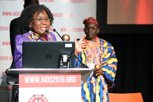 21st International AIDS Conference (AIDS 2016), Durban, South Africa.
THSA06 Moving from Silos to Solidarity
Thursday 21 July : Venue -Session Room 7
Barbara Lee Getting ready to recieve the award
Photo©International AIDS Society/Abhi Indrarajan