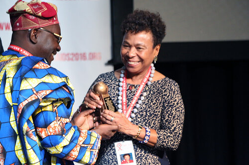 21st International AIDS Conference (AIDS 2016), Durban, South Africa.
THSA06 Moving from Silos to Solidarity
Thursday 21 July : Venue -Session Room 7
Barbara Lee Getting ready to recieve the award
Photo©International AIDS Society/Abhi Indrarajan