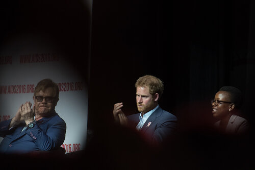 21st International AIDS Conference (AIDS 2016), Durban, South Africa. Photo shows: Ending AIDS with the Voices of Youth. Panel discussion (L-R) Kgomotso Matsuanyane, Elton John, HRH Prince Harry, Loyce Maturu, Carlo Andre Oliveras Rodriguez, Brian Ssensalire. Photo©International AIDS Society/Marcus Rose