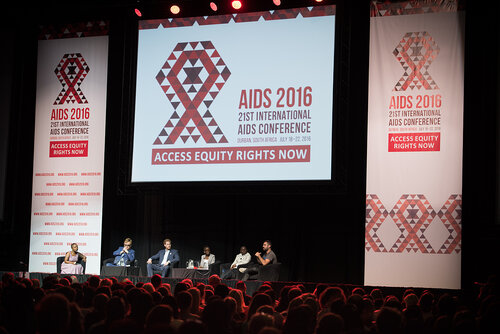 21st International AIDS Conference (AIDS 2016), Durban, South Africa. Photo shows: Ending AIDS with the Voices of Youth. Panel discussion (L-R) Kgomotso Matsuanyane, Elton John, HRH Prince Harry, Loyce Maturu, Brian Ssensalire, Carlo Andre Oliveras Rodriguez. Photo©International AIDS Society/Marcus Rose