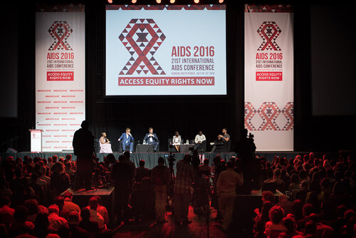 21st International AIDS Conference (AIDS 2016), Durban, South Africa. Photo shows: Ending AIDS with the Voices of Youth. Panel discussion (L-R) Kgomotso Matsuanyane, Elton John, HRH Prince Harry, Loyce Maturu, Brian Ssensalire, Carlo Andre Oliveras Rodriguez. Photo©International AIDS Society/Marcus Rose